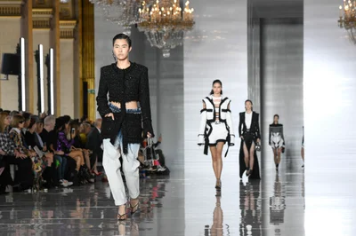 Look 28